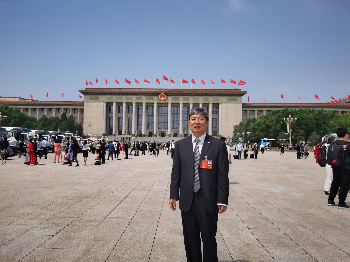 5. 全国人大代表、中国工程院院士、总工业科技委副主任、中国总研究院副院长樊会涛