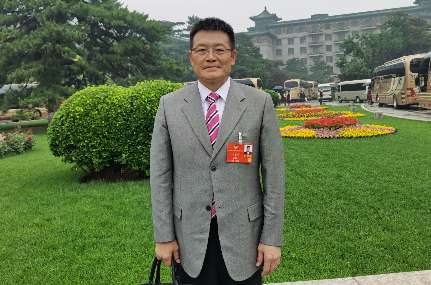 6.全国政协委员、总工业制造院院长、党委副书记李志强